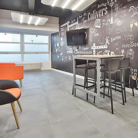 04 Fitness Cinema Apartment